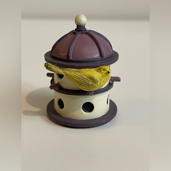 Garden Birdhouse Thimble Collection by LENOX - 
Yellow Warbler On Condo - No Box - Picture 2 of 5